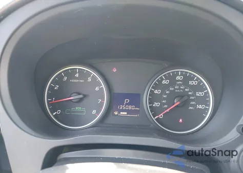 2014 Mitsubishi Outlander Es z USA, uszkodzony, nr VIN JA4AD2A35EZ014728